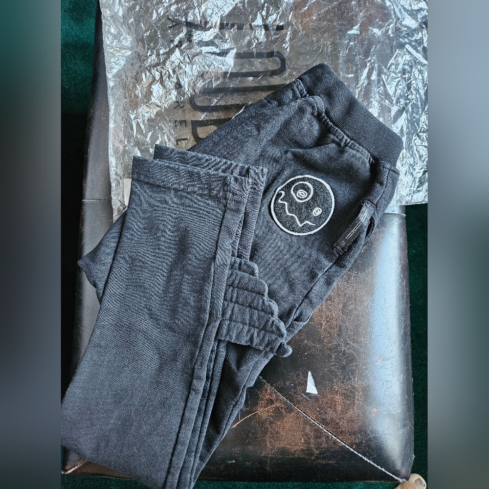 Loud Apparel Winged Pants Kids SZ 5